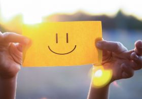 Na dobro voljo vpliva tudi (ne)uživanje sladkorja