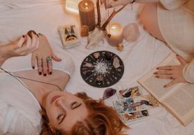 Samo za 22 eurov se lahko pridružiš 3-dnevnemu spletnemu retreatu regeneracije in energijske priprave na 2024!