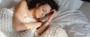 Boljši spanec boste dosegli s temi 5-imi koraki!