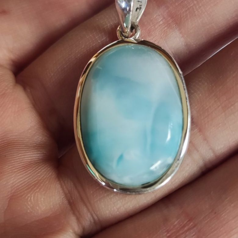 Larimar srebrni obesek ovalni (atlantidski kamen)