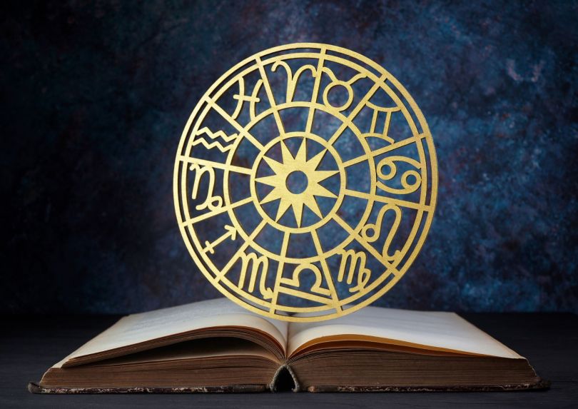 Tedenski horoskop – Pogum iskrenosti in preporod intimnosti (17. – 23. november 2025)