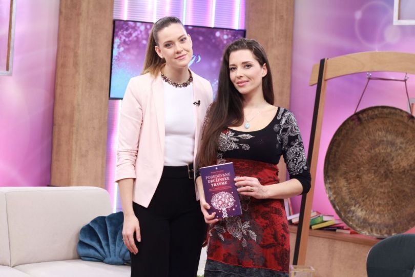 EPIZODA 102: Kako razrešite svoje podedovane družinske travme? Elizabeta Paič Dornik