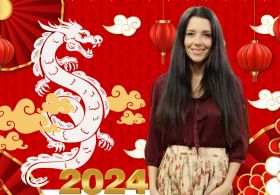 Jasmina osebno: njen pogled na 2023 in prihajajoče leto ZMAJA