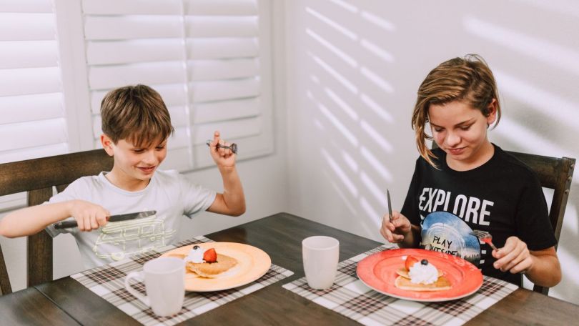 Hranilen zajtrk za šolarje (RECEPT)