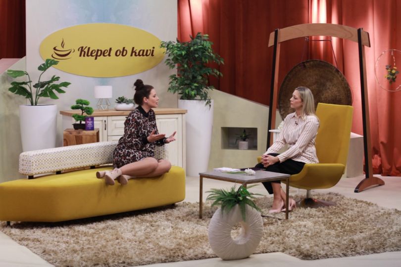 EPIZODA 63: Kako doseči hormonsko ravnovesje in celično pomlajevanje Jasmina in Neža